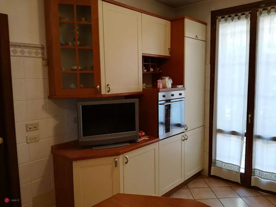 Immagine 11 di Casa bifamiliare in vendita  in Framcesco Manzini a Carpi