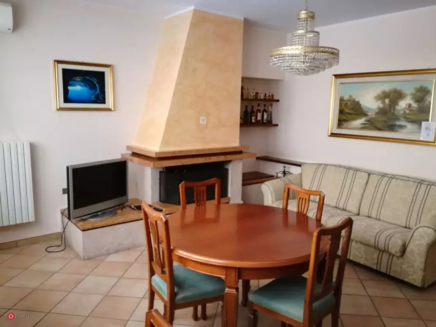 Immagine 16 di Casa bifamiliare in vendita  in Framcesco Manzini a Carpi