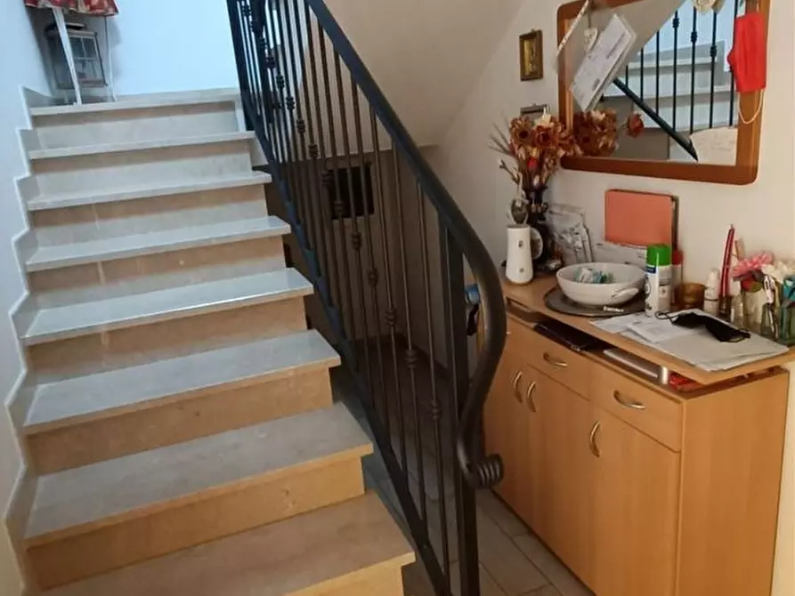 Immagine 21 di Casa bifamiliare in vendita  in roma a Finale Emilia