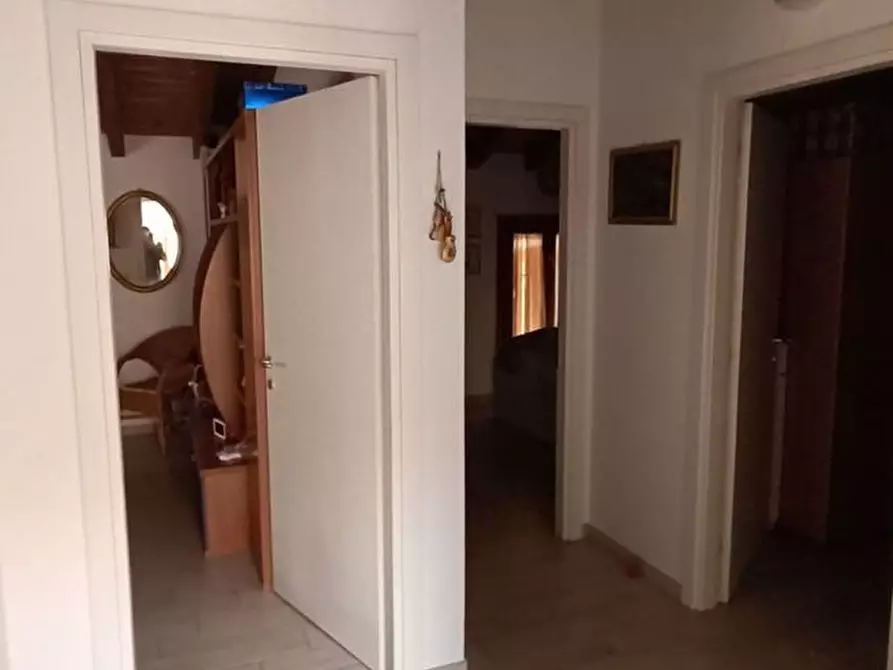 Immagine 24 di Casa bifamiliare in vendita  in roma a Finale Emilia