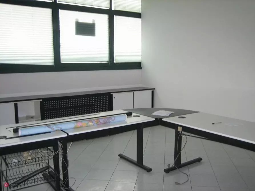 Immagine 2 di Laboratorio in vendita  in carpi ravarino 614 a Soliera