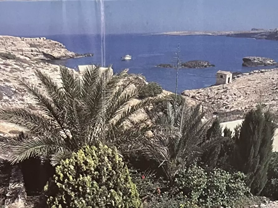 Immagine 8 di Villa in vendita  in Via di Grecale snc a Lampedusa E Linosa