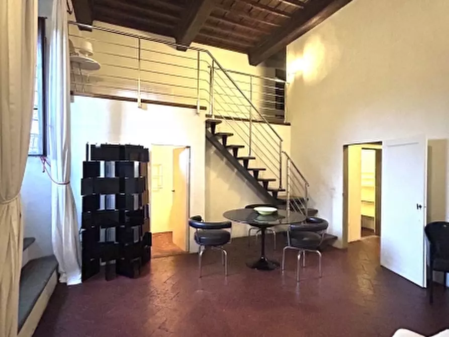 Immagine 10 di Casa indipendente in vendita  in Via della Petraia a Firenze
