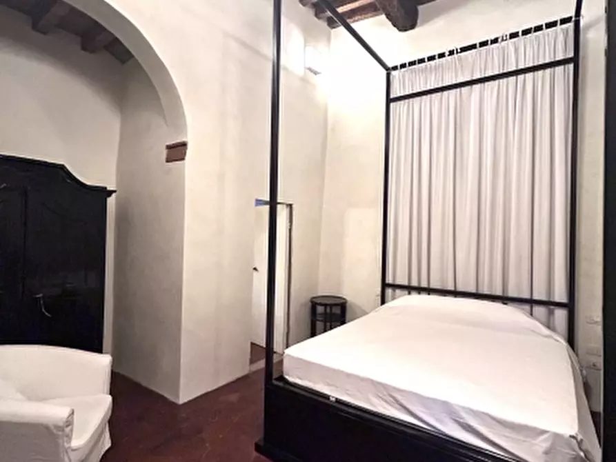 Immagine 12 di Casa indipendente in vendita  in Via della Petraia a Firenze