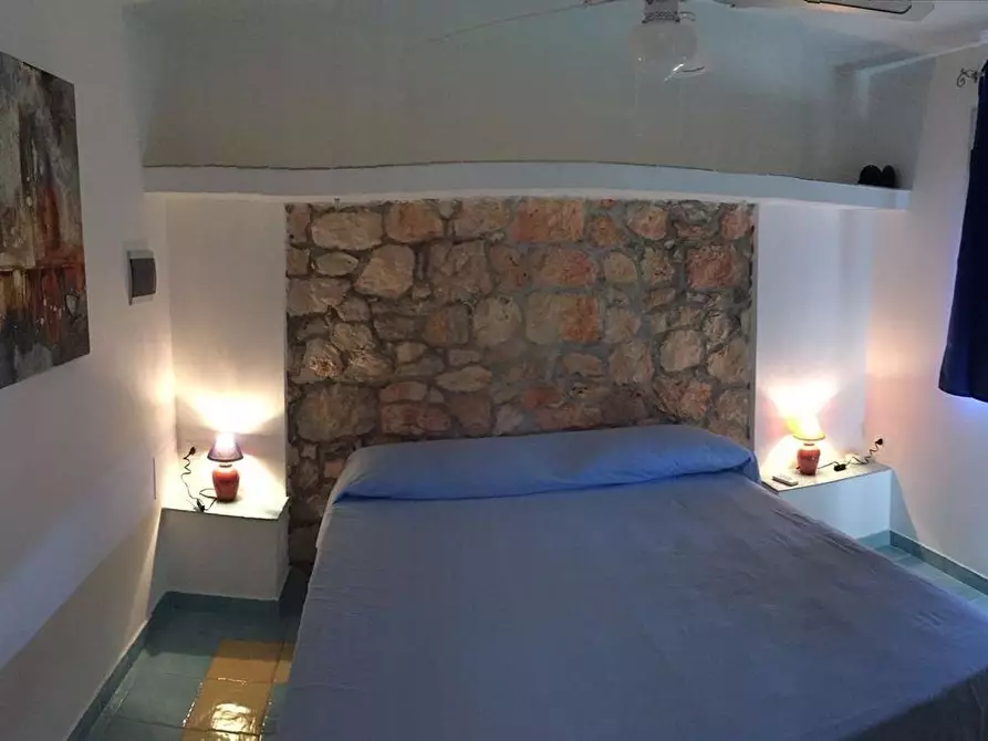 Immagine 10 di Villa in vendita  in Via Strada di Ponente 78 a Lampedusa E Linosa