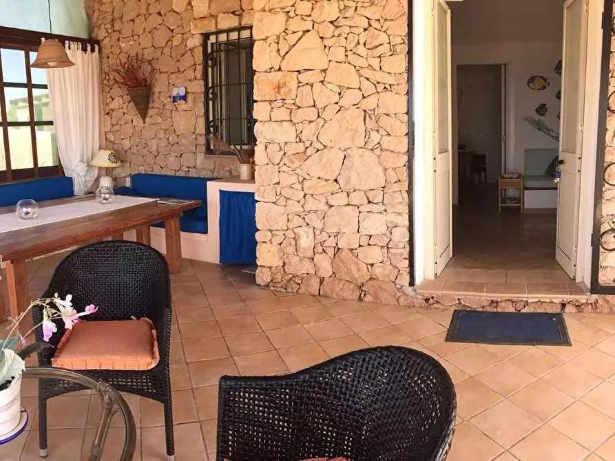 Immagine 3 di Villa in vendita  in Via Strada di Ponente 78 a Lampedusa E Linosa