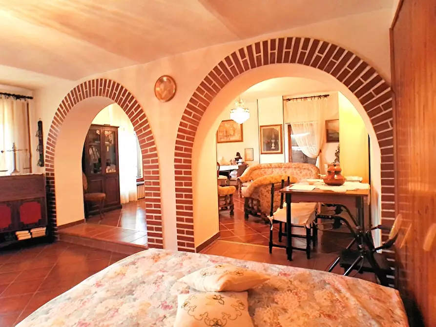 Immagine 5 di Porzione di casa in vendita  in via roma a Cereseto