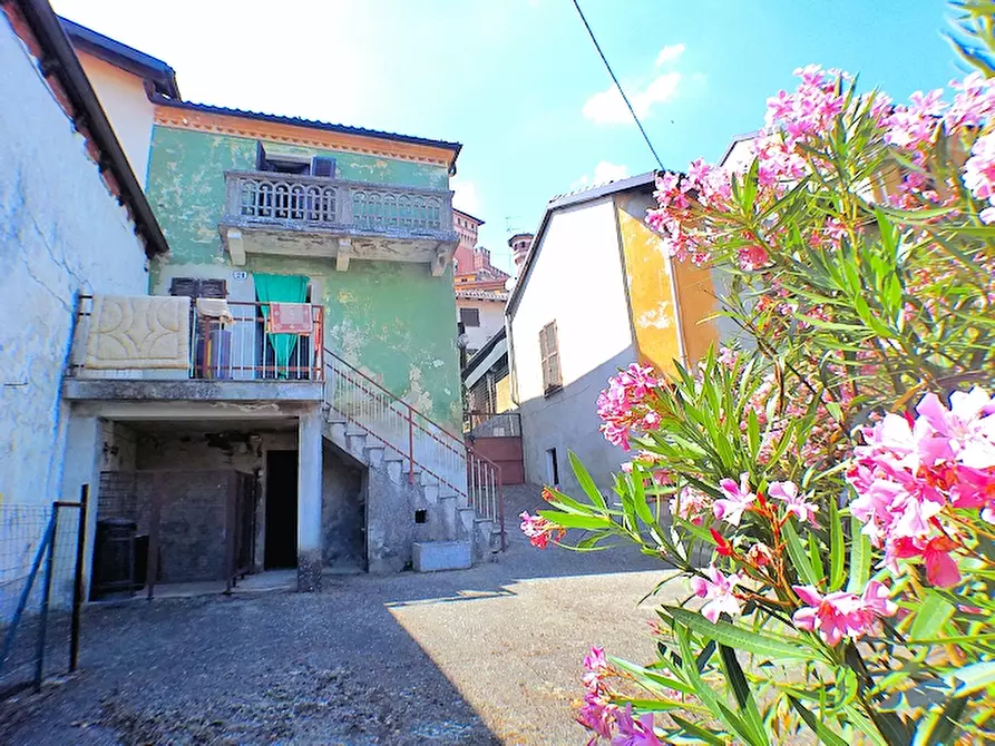 Immagine 13 di Porzione di casa in vendita  in via roma a Cereseto