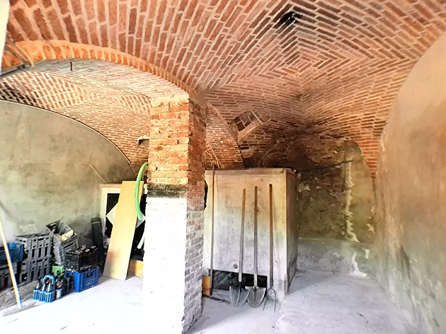 Immagine 14 di Porzione di casa in vendita  in via roma a Cereseto