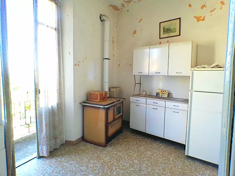 Immagine 5 di Casa indipendente in vendita  in via centrale a Cerrina