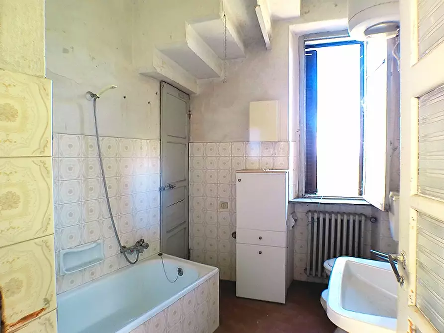 Immagine 10 di Casa indipendente in vendita  in via centrale a Cerrina