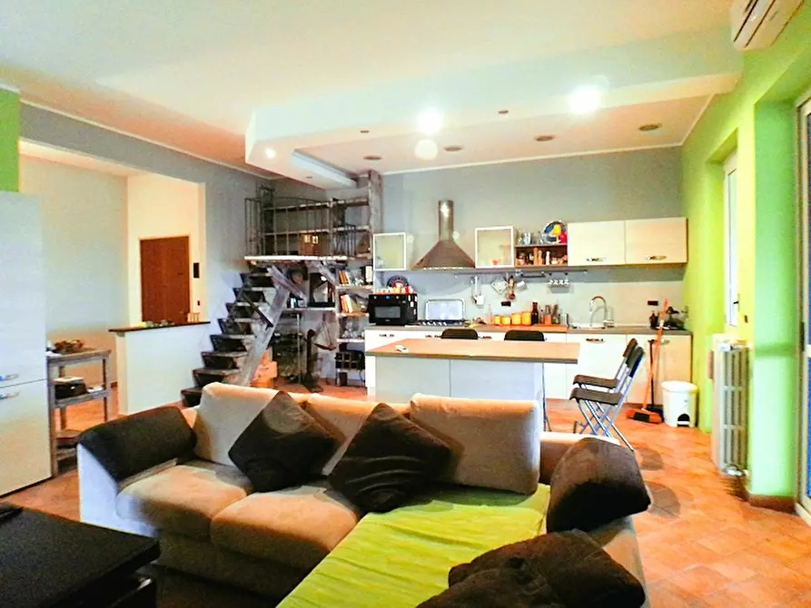 Immagine 2 di Appartamento in vendita  in località tabbia a Verrua Savoia