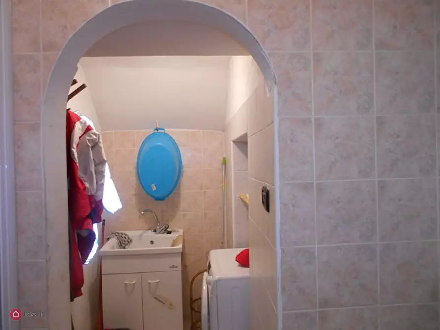 Immagine 2 di Casa indipendente in vendita  in via nazionale a Cerrina