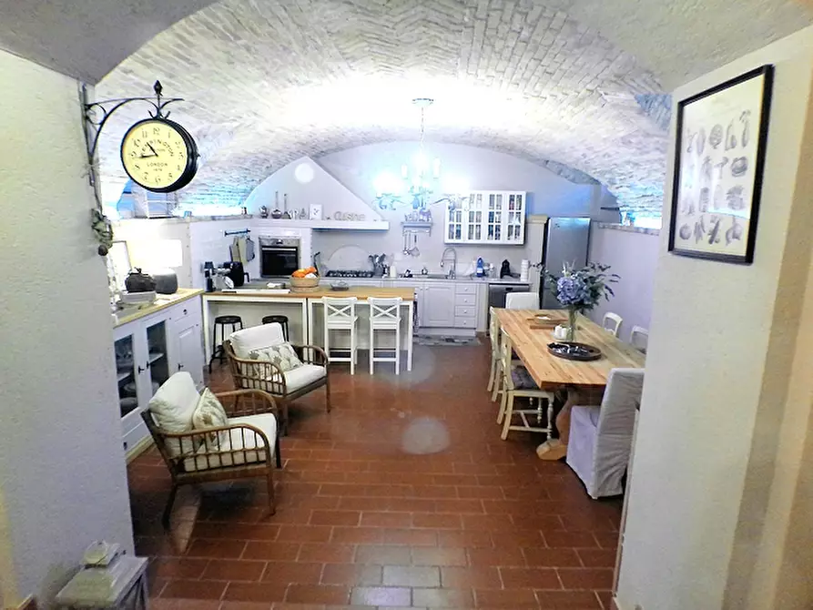 Immagine 3 di Rustico / casale in vendita  in via serra a Odalengo Piccolo