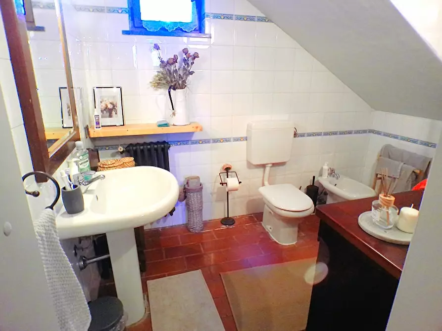 Immagine 7 di Rustico / casale in vendita  in via serra a Odalengo Piccolo