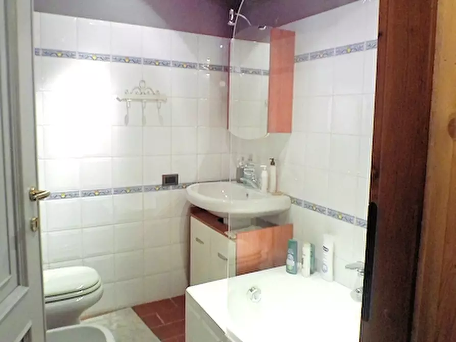 Immagine 9 di Rustico / casale in vendita  in via serra a Odalengo Piccolo