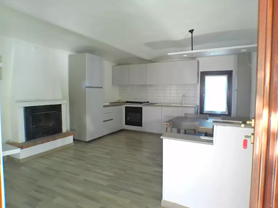 Immagine 7 di Porzione di casa in vendita  in strada sabbionina a Fubine