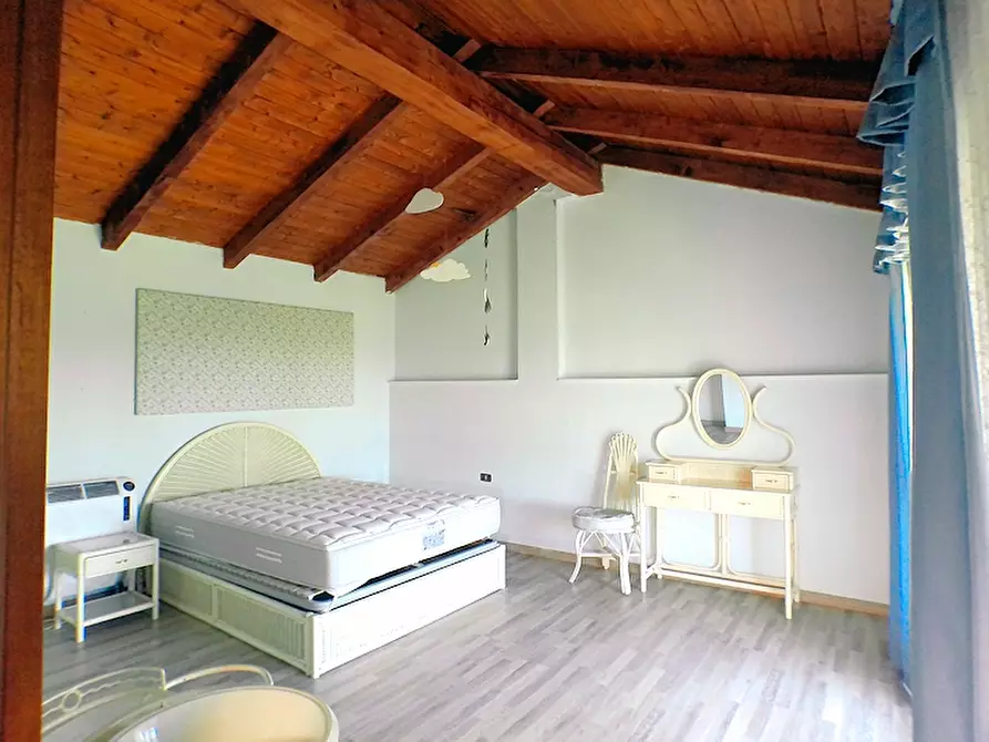 Immagine 12 di Porzione di casa in vendita  in strada sabbionina a Fubine