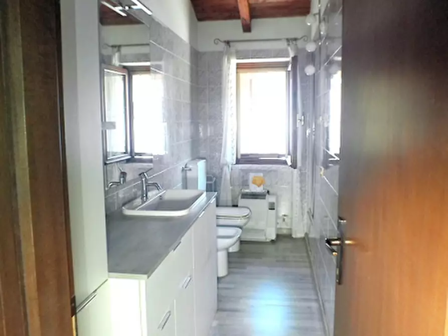 Immagine 14 di Porzione di casa in vendita  in strada sabbionina a Fubine