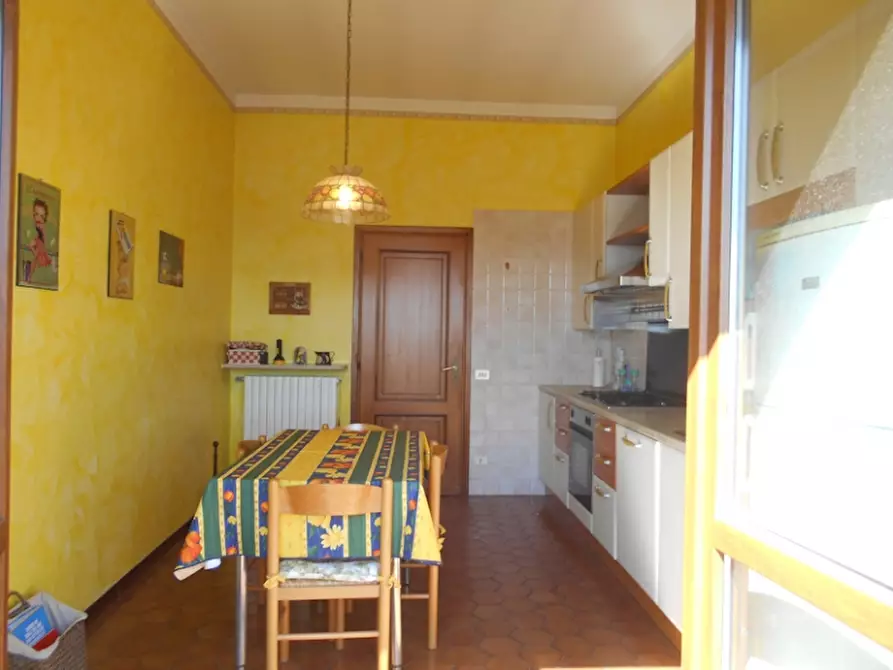 Immagine 5 di Villa in vendita  in via roma a Mombello Monferrato