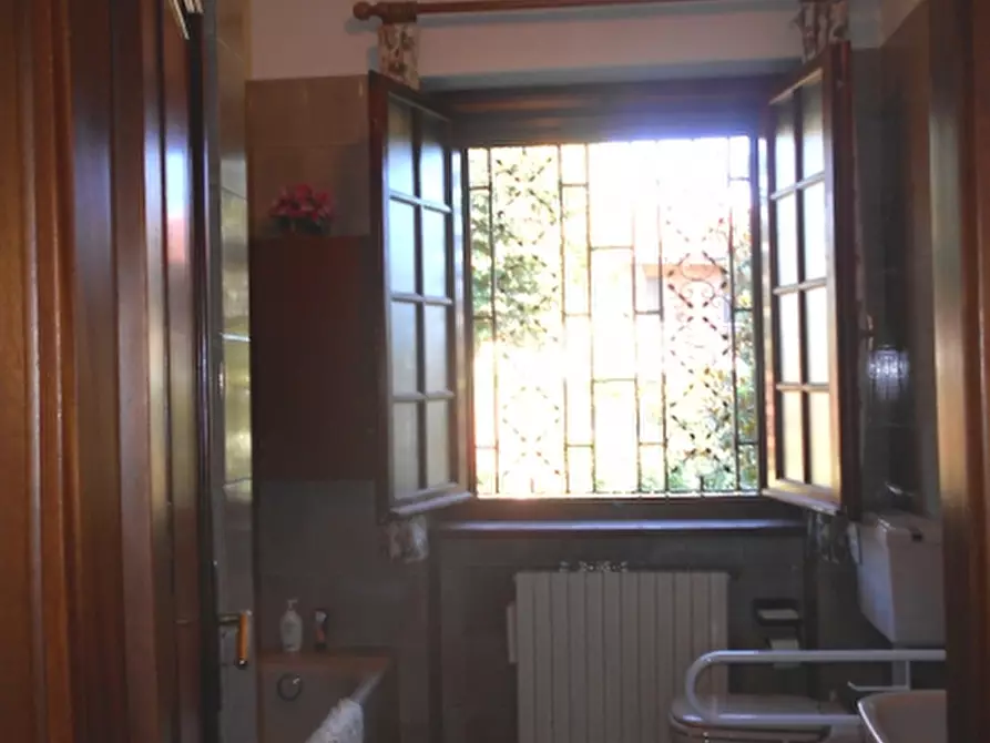 Immagine 8 di Villa in vendita  in via roma a Mombello Monferrato