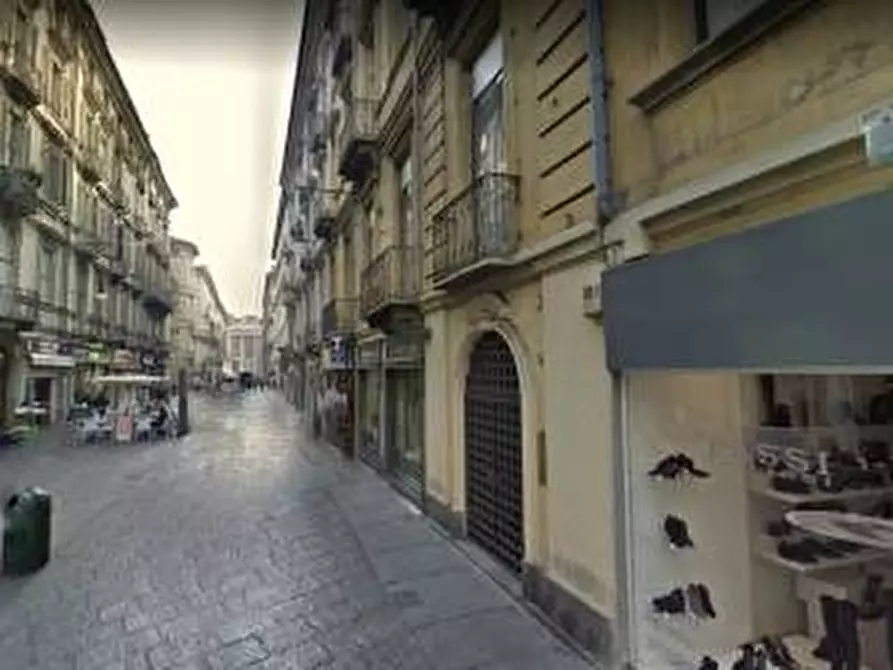 Immagine 1 di Box auto in affitto  a Torino