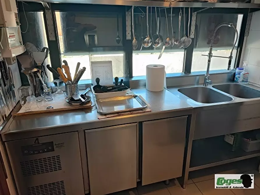 Immagine 9 di Licenza in vendita  in via di francia a Genova