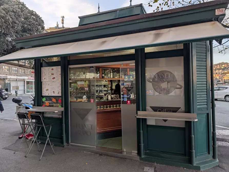 Immagine 1 di Bar / Ristorante in vendita  in via mura del prato a Genova