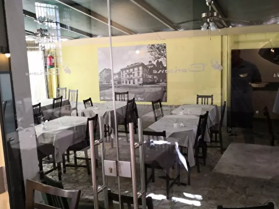 Immagine 7 di Locale commerciale in vendita  in via siracusa a Genova