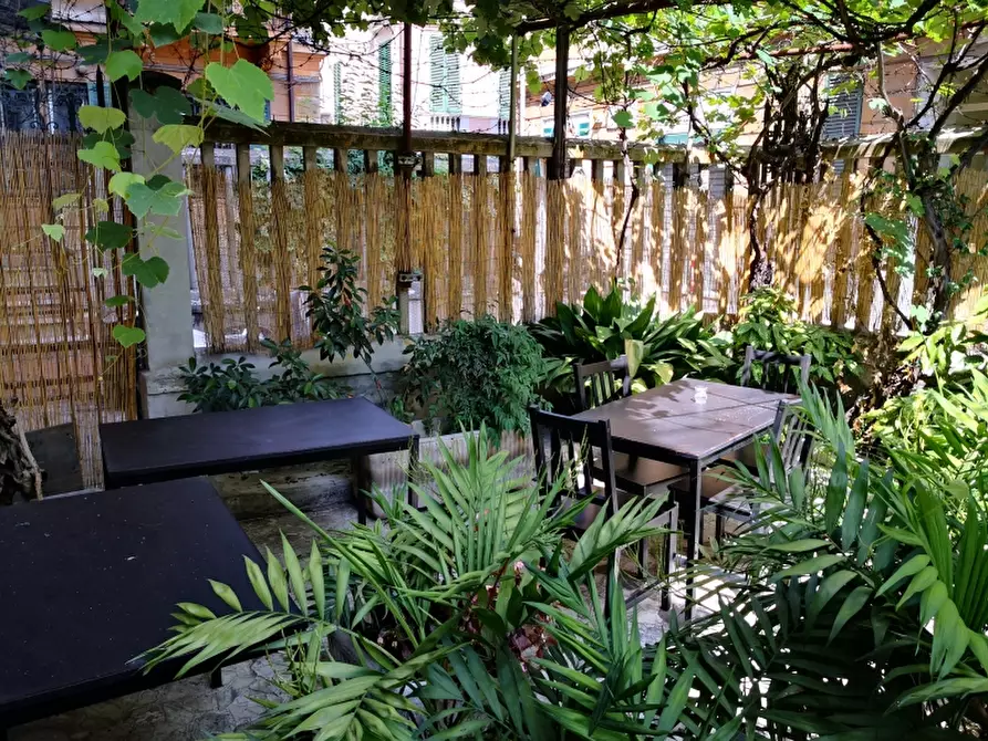 Immagine 3 di Locale commerciale in vendita  in via siracusa a Genova