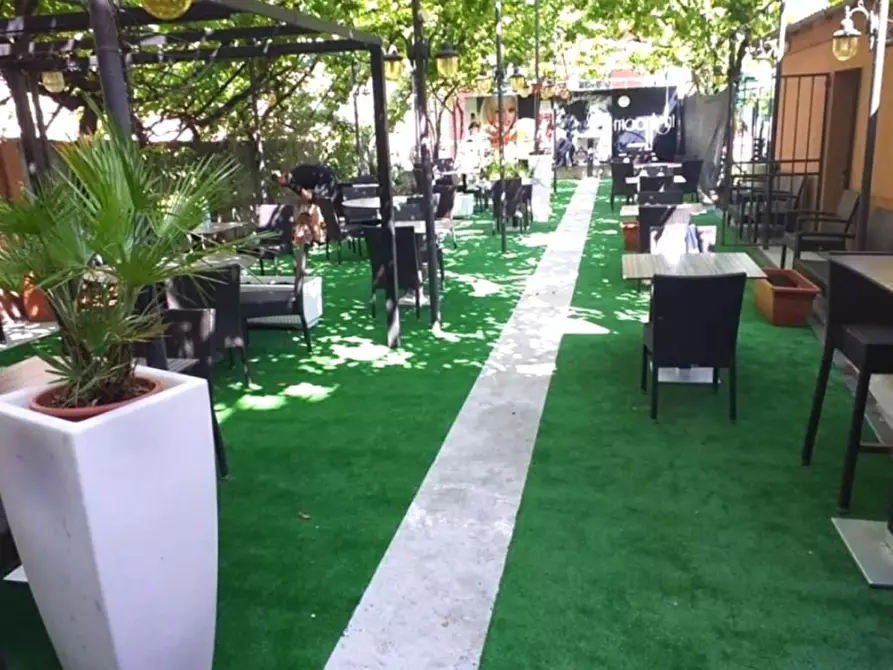 Immagine 2 di Licenza in vendita  in via 5 maggio a Genova