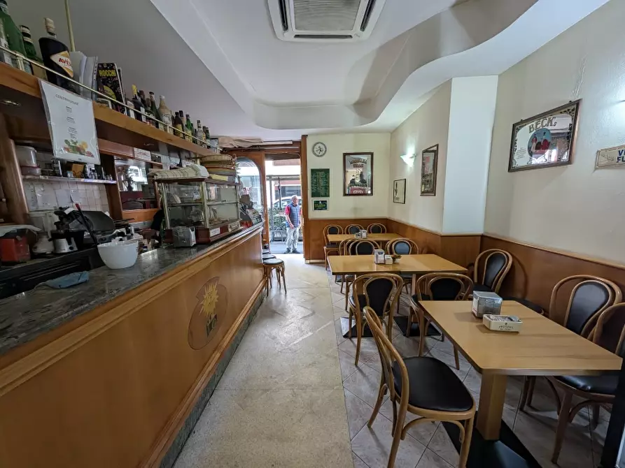 Immagine 5 di Licenza in vendita  in via ettore vernazza a Genova