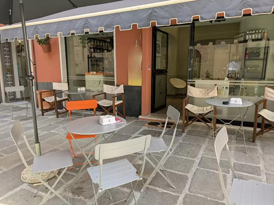 Immagine 2 di Licenza in vendita  in via oberdan a Genova
