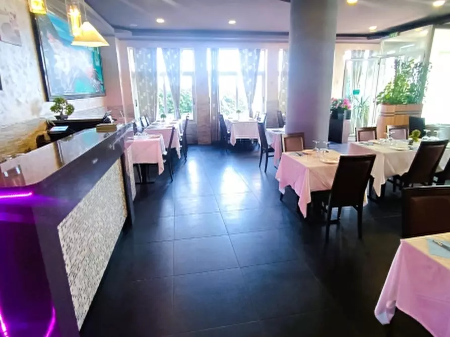 Immagine 10 di Licenza in vendita  in Via Lungomare di Pegli a Genova