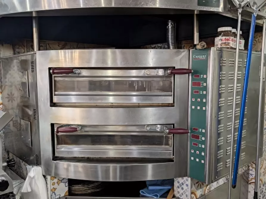 Immagine 8 di Licenza in vendita  in corso firenze a Genova