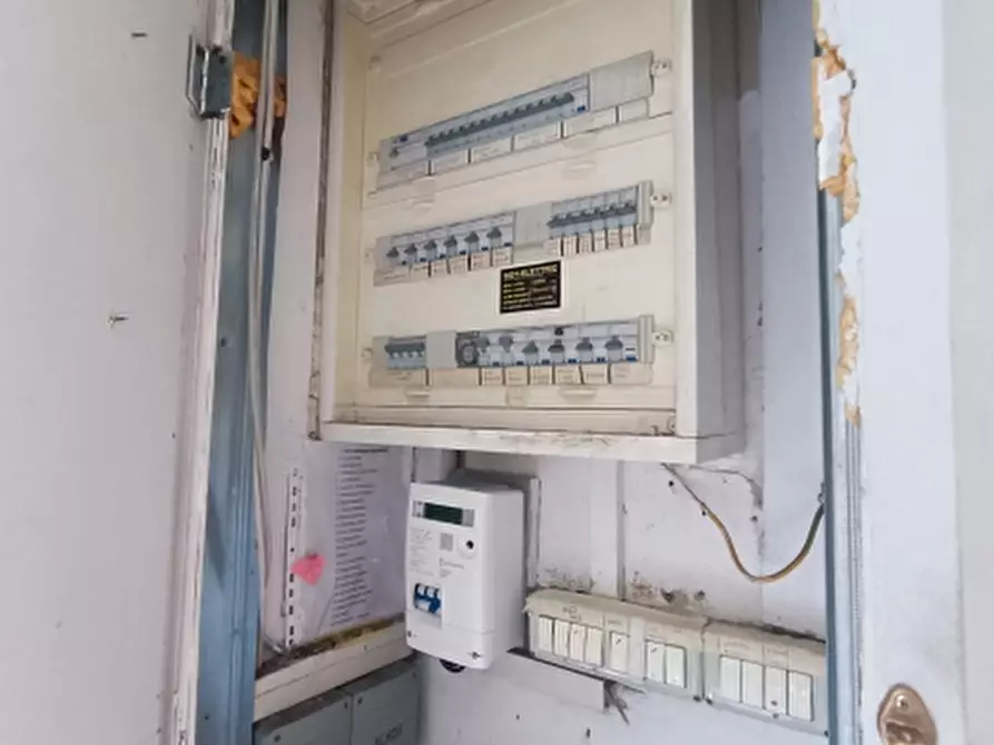 Immagine 12 di Licenza in vendita  in corso europa 107 a Genova