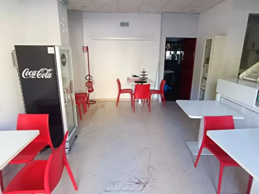 Immagine 10 di Licenza in vendita  in corso europa 107 a Genova