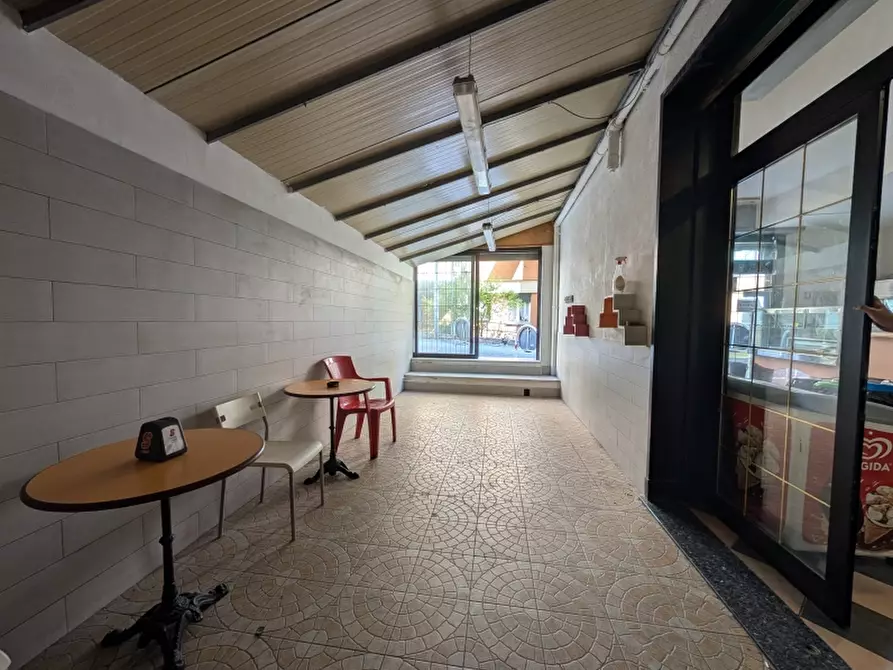 Immagine 4 di Licenza in vendita  in VIA BIGA a Genova