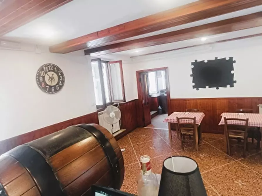 Immagine 5 di Licenza in vendita  in via gramsci a Serra Riccò