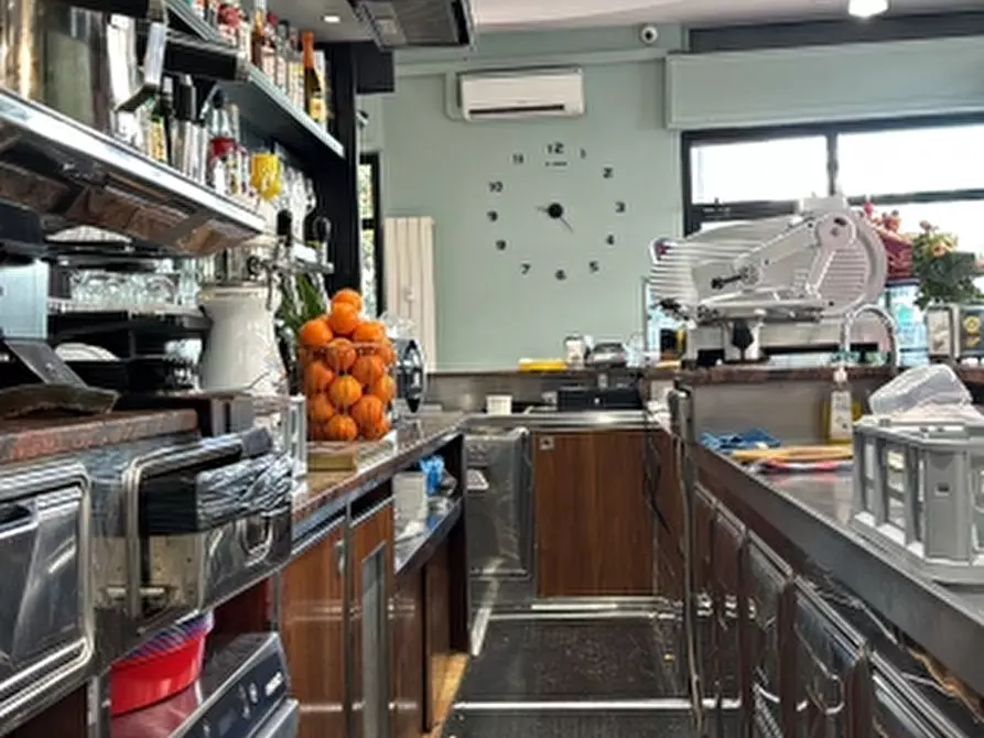 Immagine 7 di Licenza in vendita  in via san martino a Genova