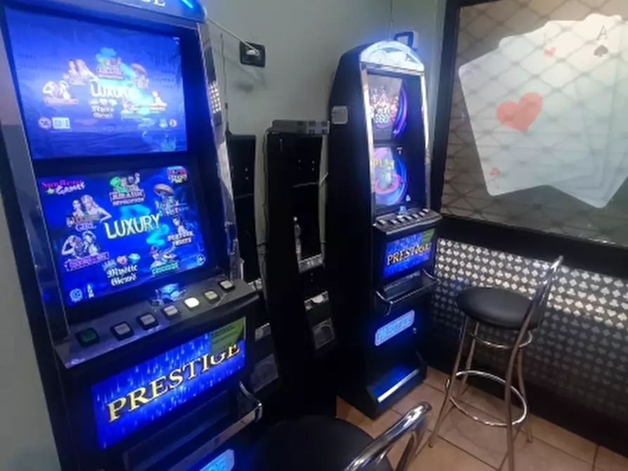 Immagine 2 di Licenza in vendita  in via san martino a Genova