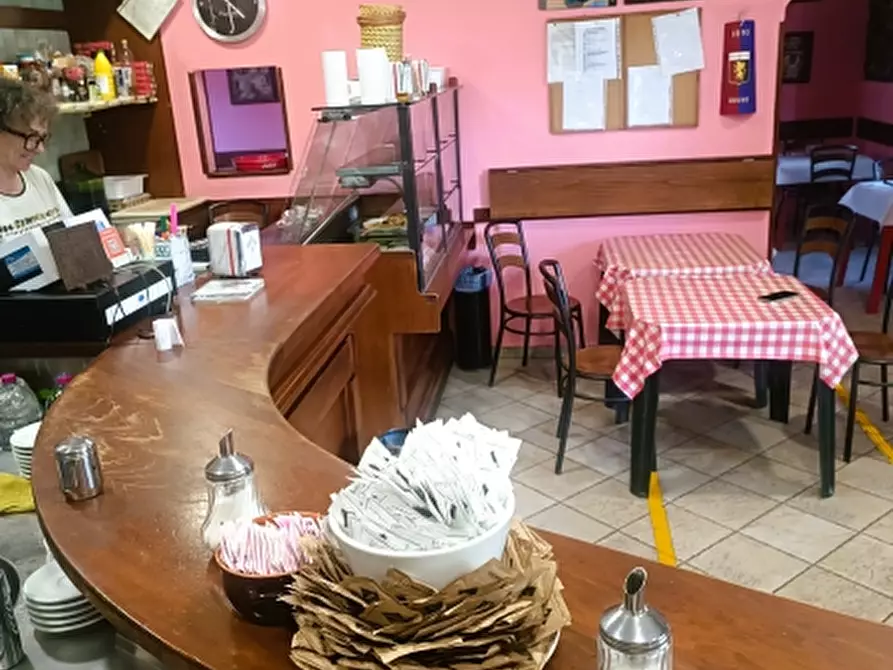 Immagine 3 di Licenza in vendita  in via lungotorrente secca a Genova