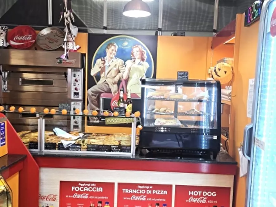 Immagine 3 di Forno in vendita  a Genova