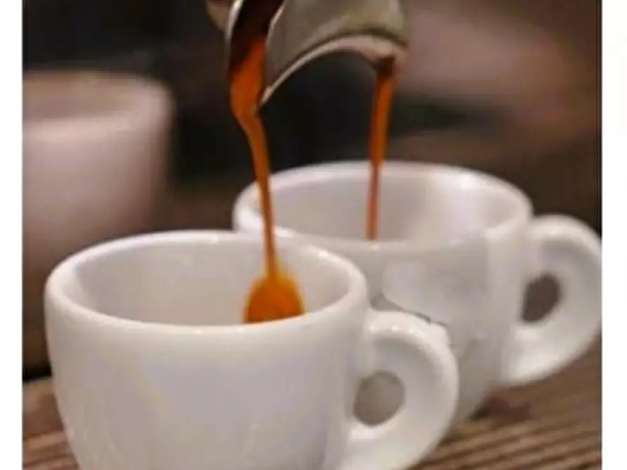 Immagine 3 di Licenza in vendita  in piazza de ferrari a Genova