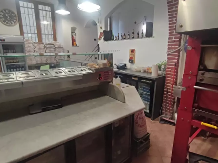 Immagine 1 di Pizzeria / Pub in vendita  in via mandoli a Genova