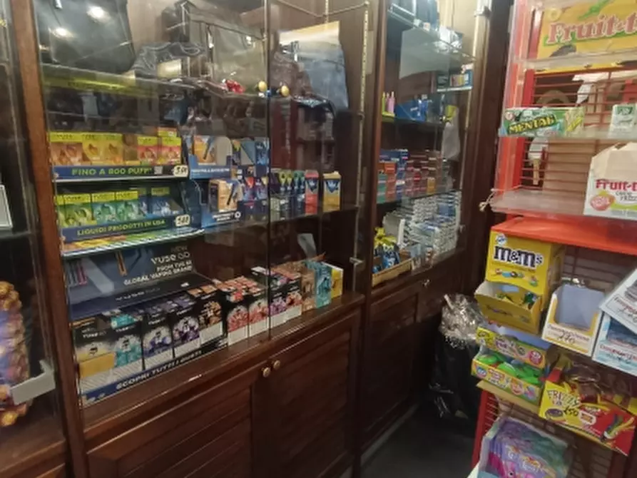 Immagine 6 di Licenza in vendita  in via dottesio a Genova