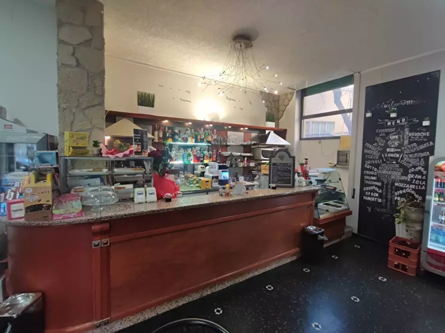 Immagine 1 di Bar / Ristorante in vendita  in VIA TORTI a Genova