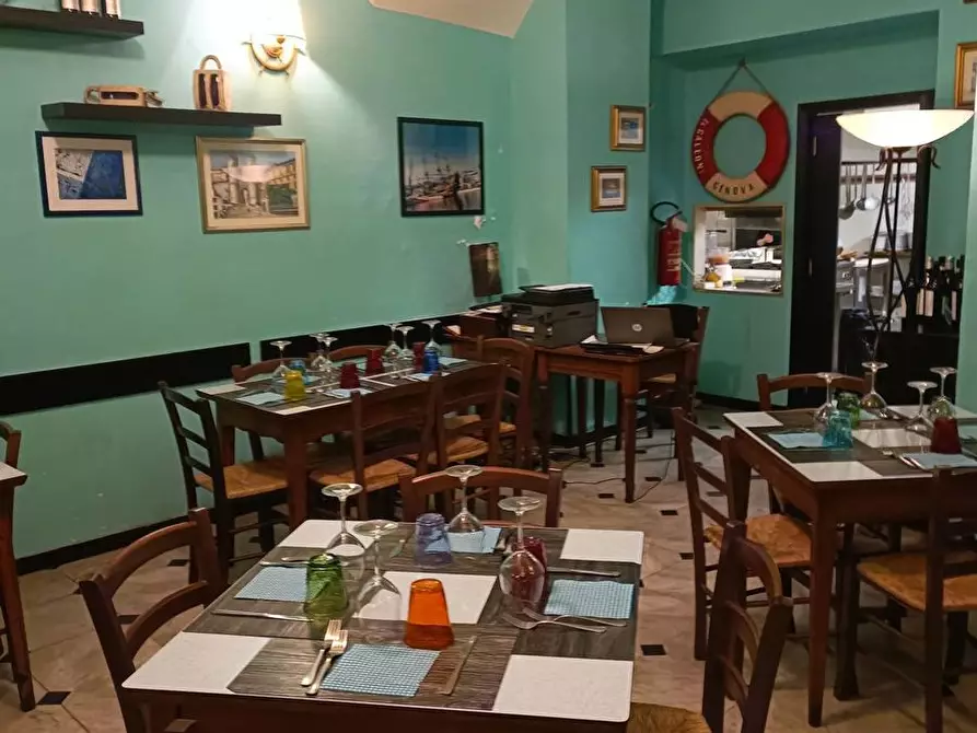 Immagine 1 di Bar / Ristorante in vendita  in Via san benardo a Genova