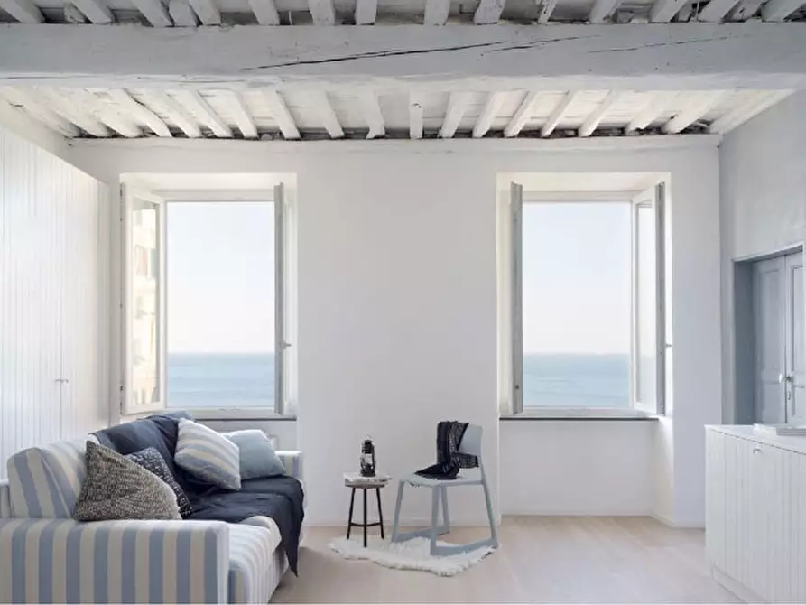 Immagine 5 di Appartamento in vendita  a Celle Ligure