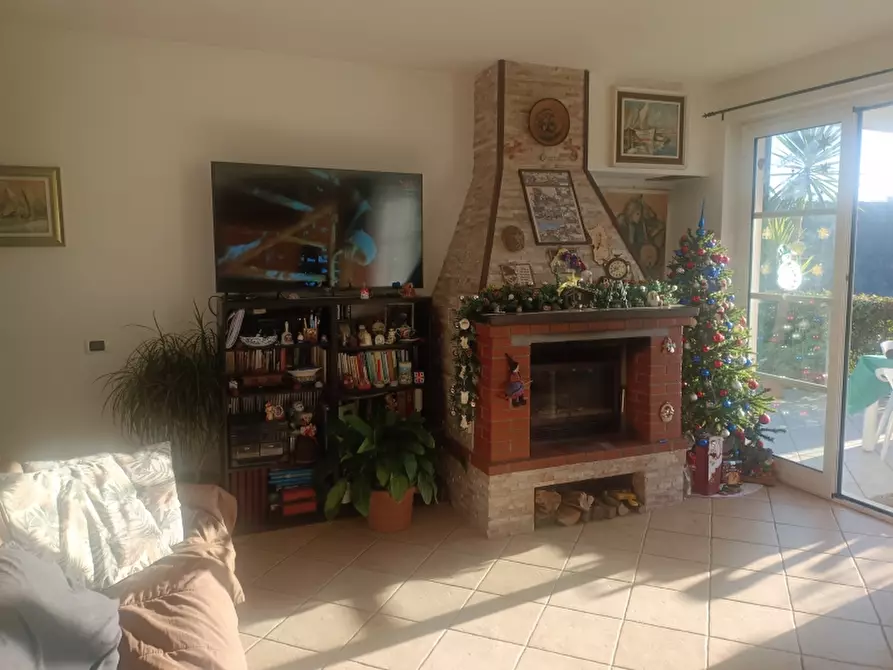 Immagine 6 di Appartamento in vendita  a Celle Ligure